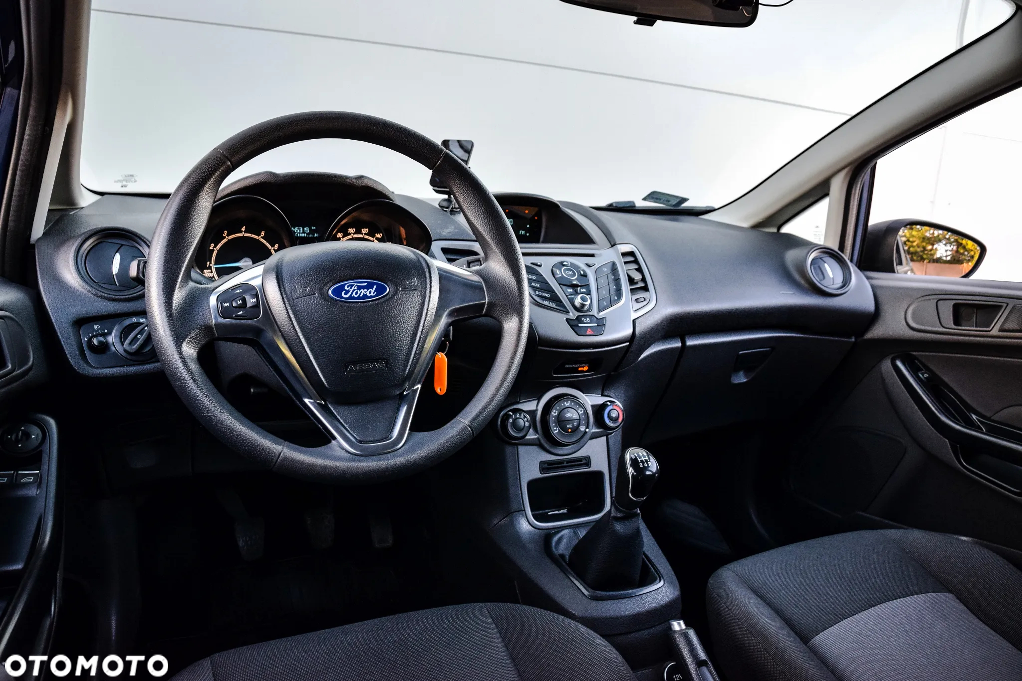 Ford Fiesta 1.25 Silver X - 29
