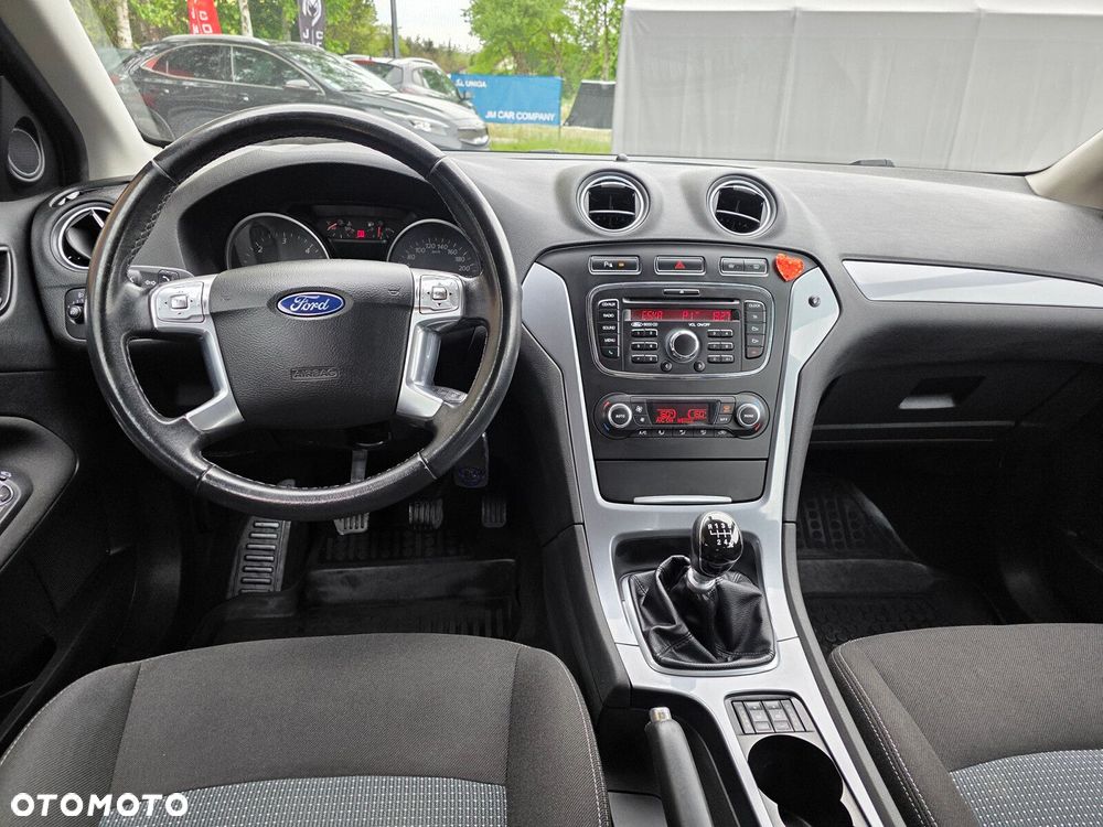 Ford Mondeo - 7