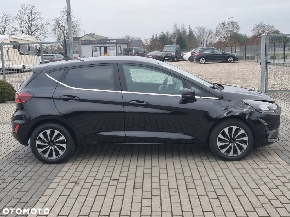 Ford Fiesta 1.0 EcoBoost Hybrid S&S TITANIUM - 8