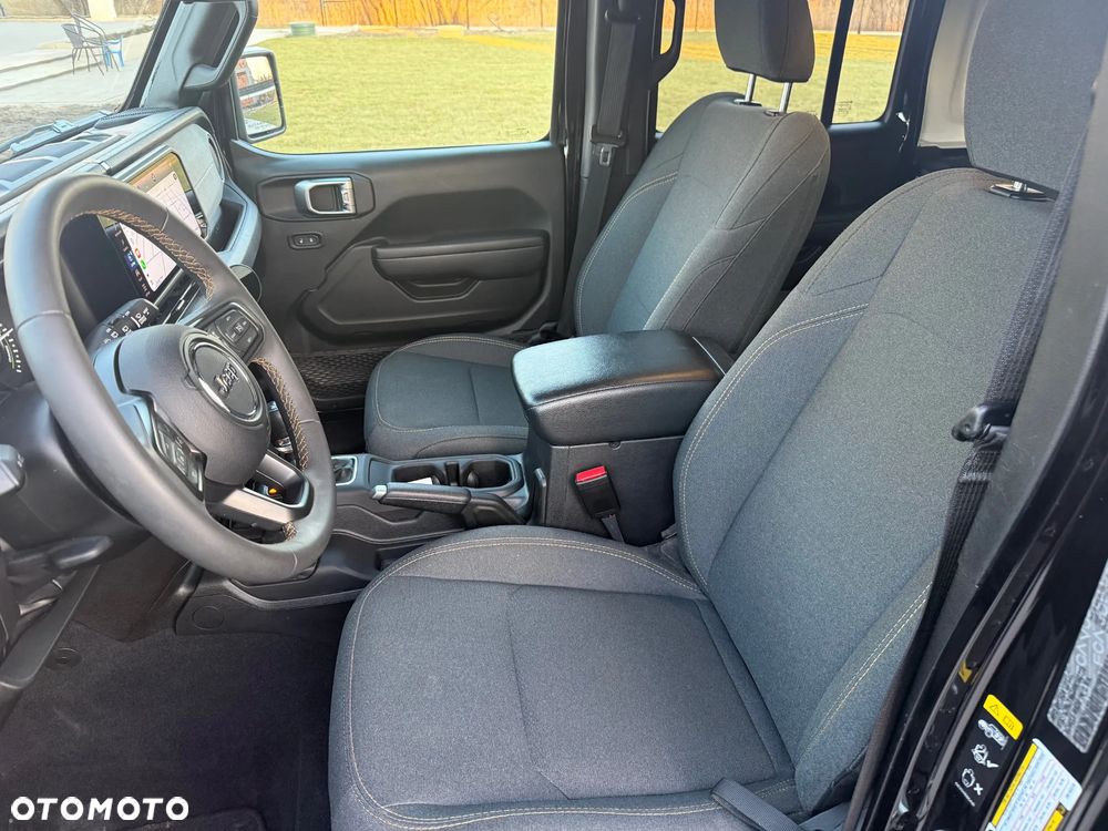 Jeep Wrangler 2.0 4xe Plug-In Hybrid Hardtop Sahara - 13