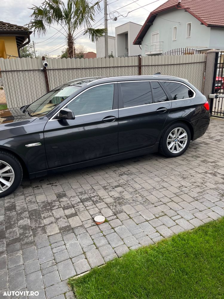 BMW Seria 5 520d Touring Aut. - 7