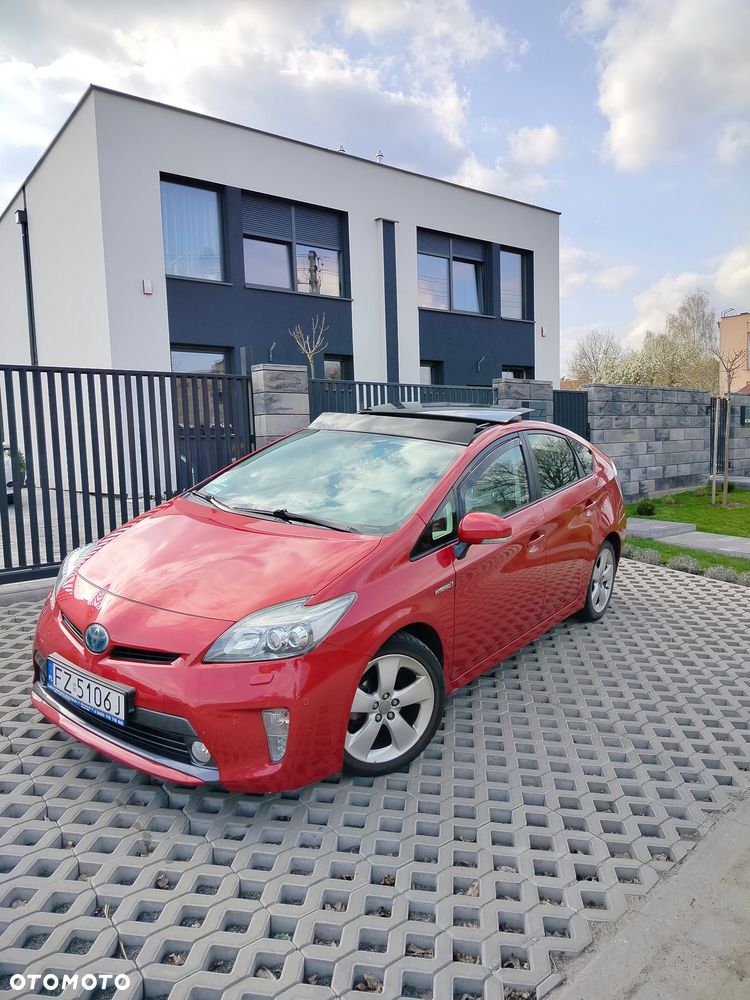 Toyota Prius 1.8 HSD Prestige - 1