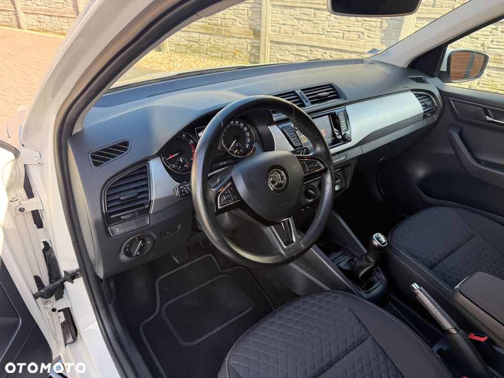 Skoda Fabia 1.0 MPI Drive - 23