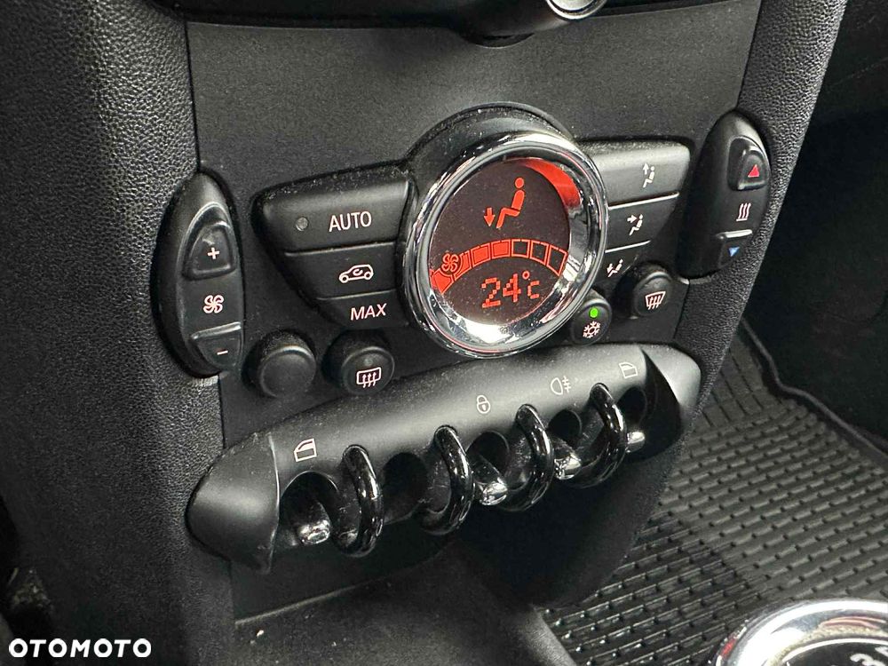 MINI Clubman One D - 9