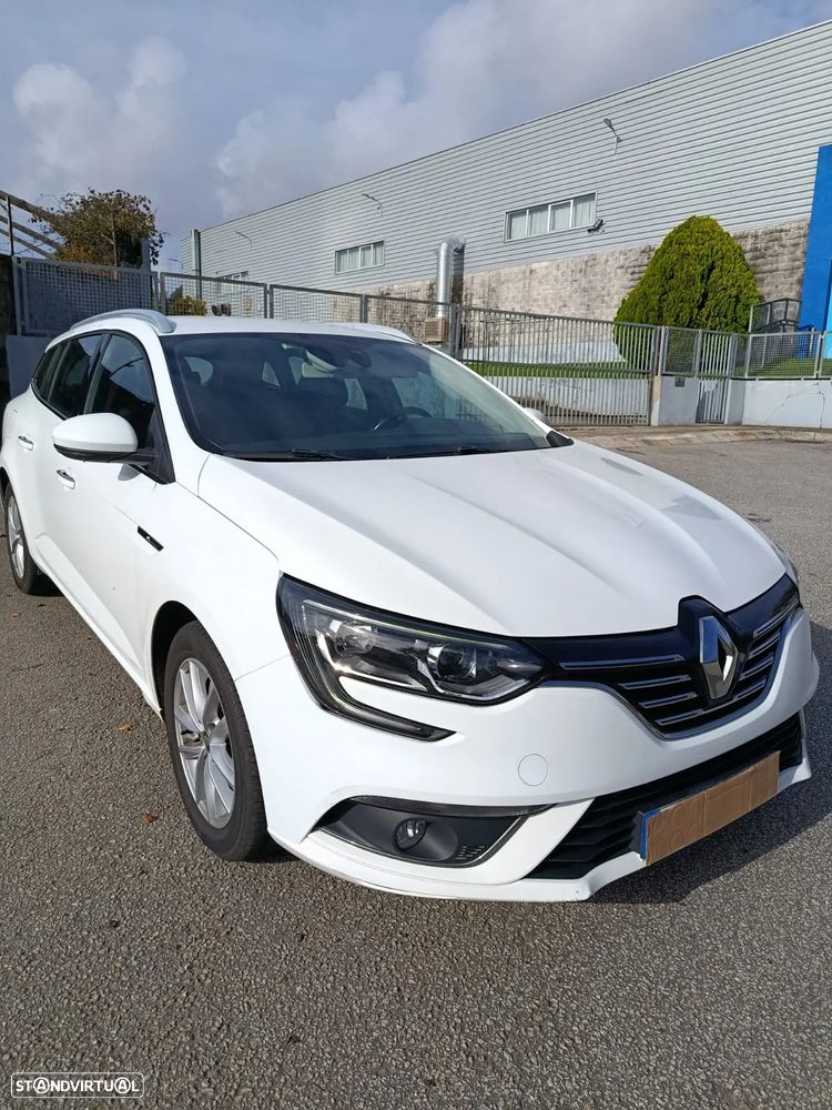 Renault Mégane Sport Tourer - 1