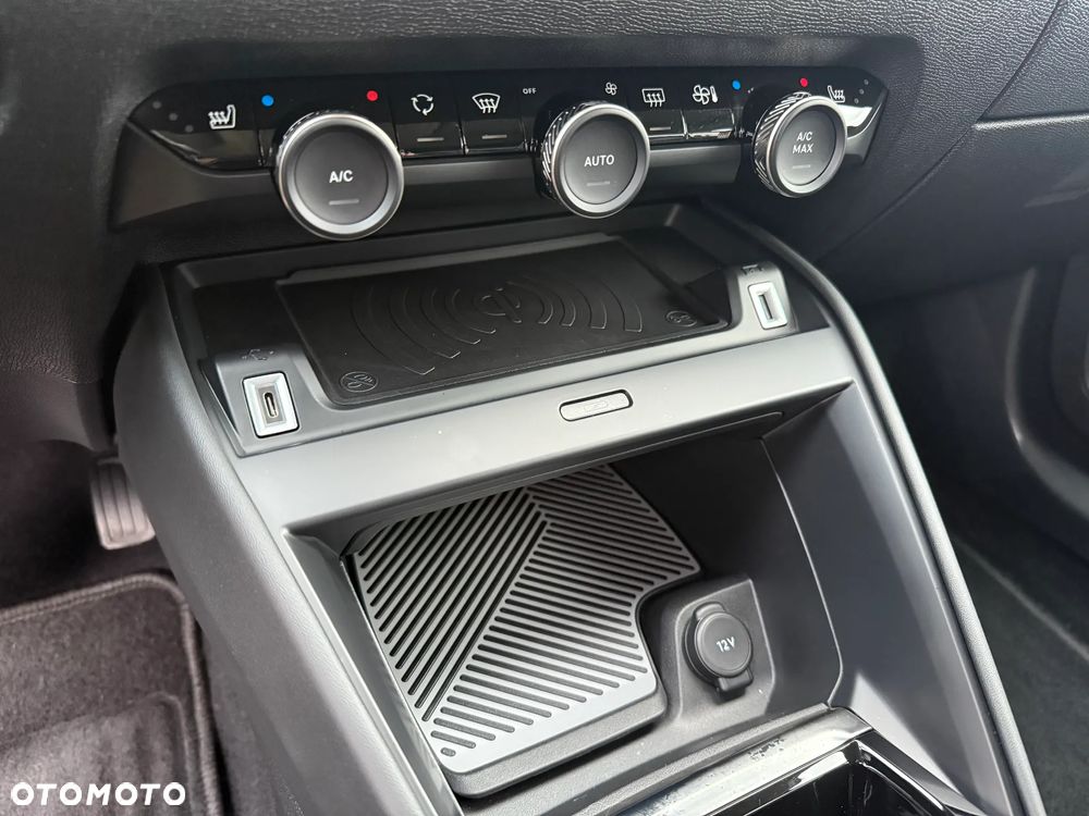Citroën C4 1.2 PureTech Shine S&S EAT8 - 11