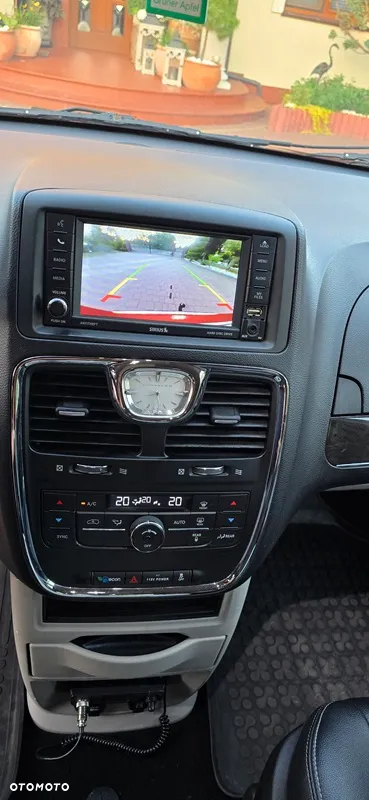 Chrysler Town & Country 3.6 Touring - 20