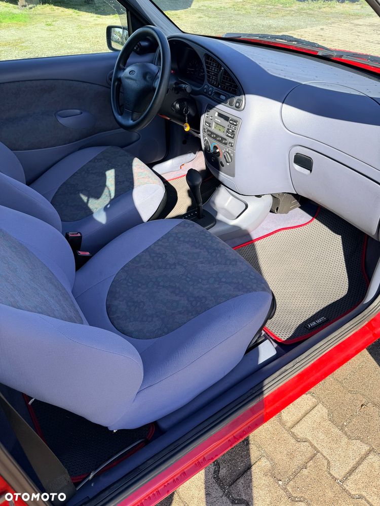 Ford Fiesta - 8
