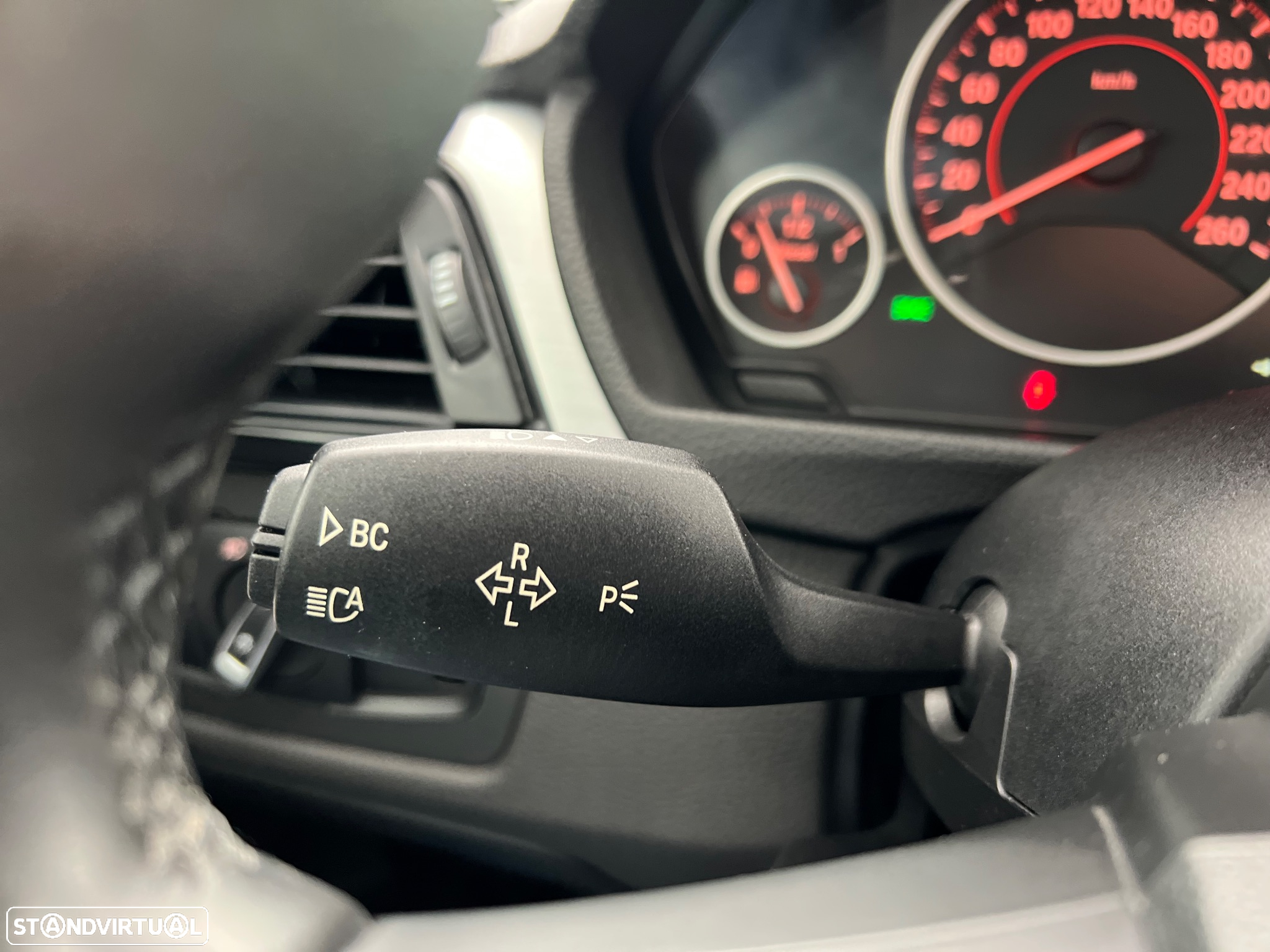 BMW 318 Gran Turismo d Auto Line Sport - 29