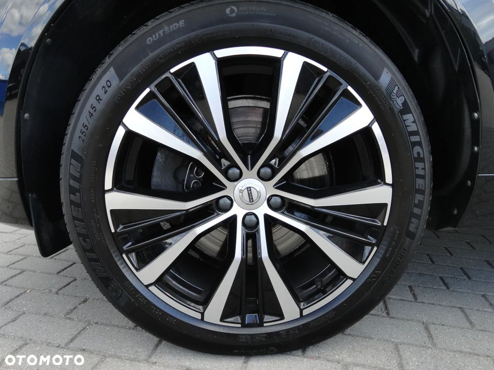 Volvo XC 60 B4 D Geartronic RDesign - 29