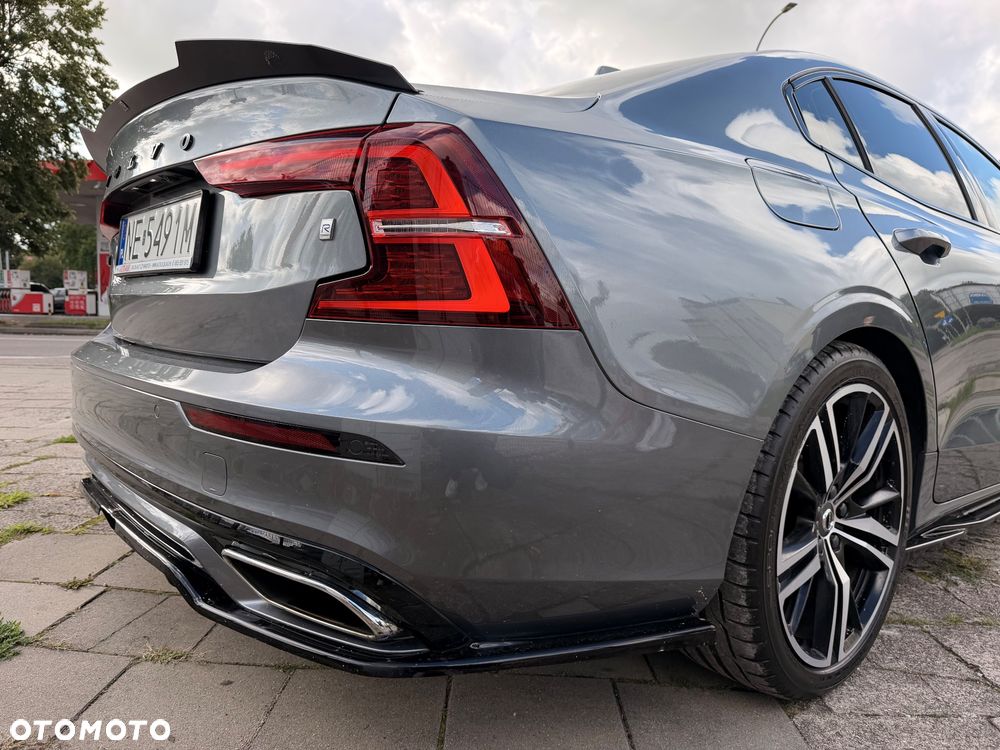 Volvo S60 T4 R-Design - 8
