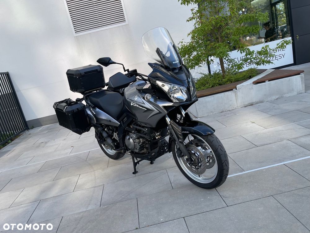 Suzuki V-STROM - 2