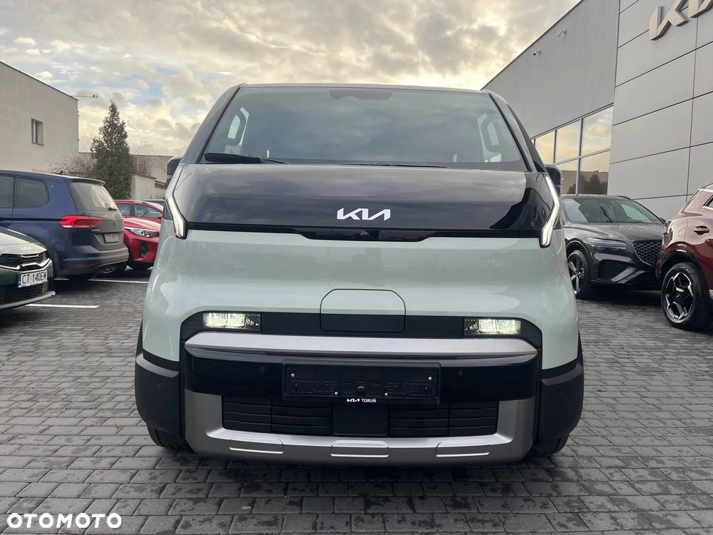 Kia PV5 - 3