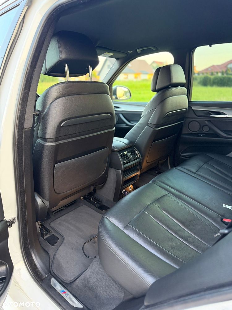 BMW X5 xDrive40d - 9