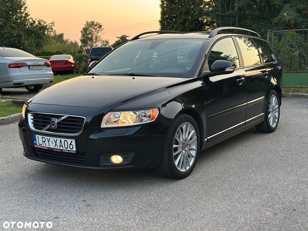 Volvo V50 2.0 Momentum - 1