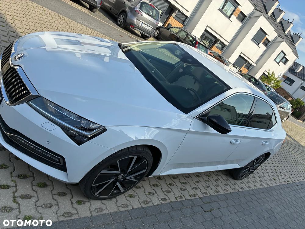 Skoda Superb - 1