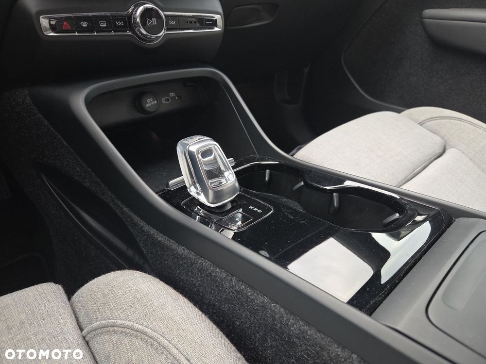 Volvo C40 P6 Recharge Plus - 26