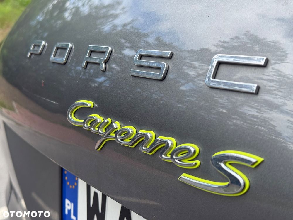 Porsche Cayenne S Tiptronic S - 21