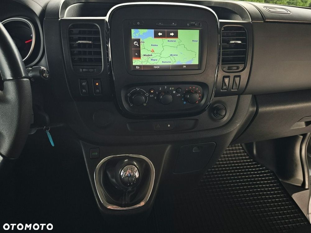 Opel Vivaro - 17