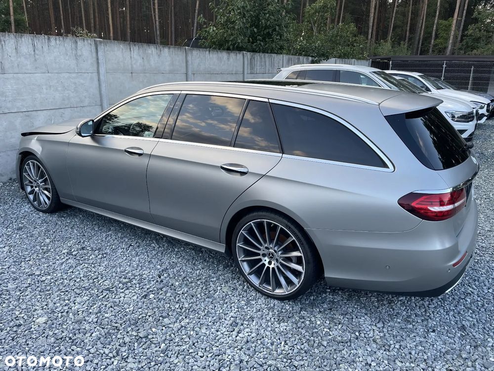 Mercedes-Benz Klasa E - 4