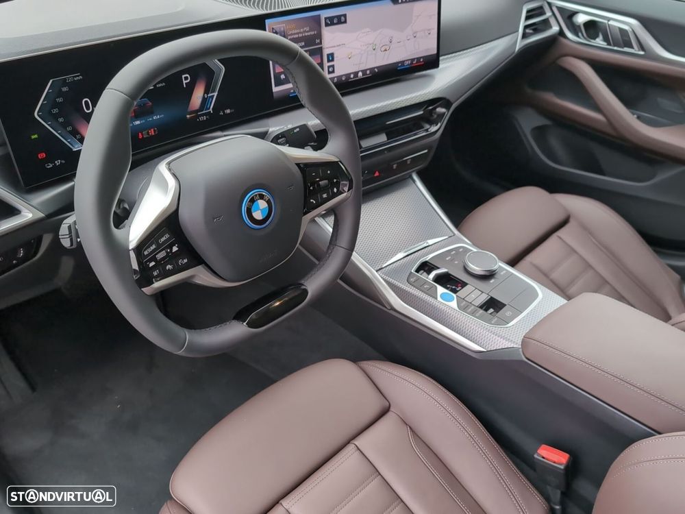 BMW i4 eDrive35 - 13