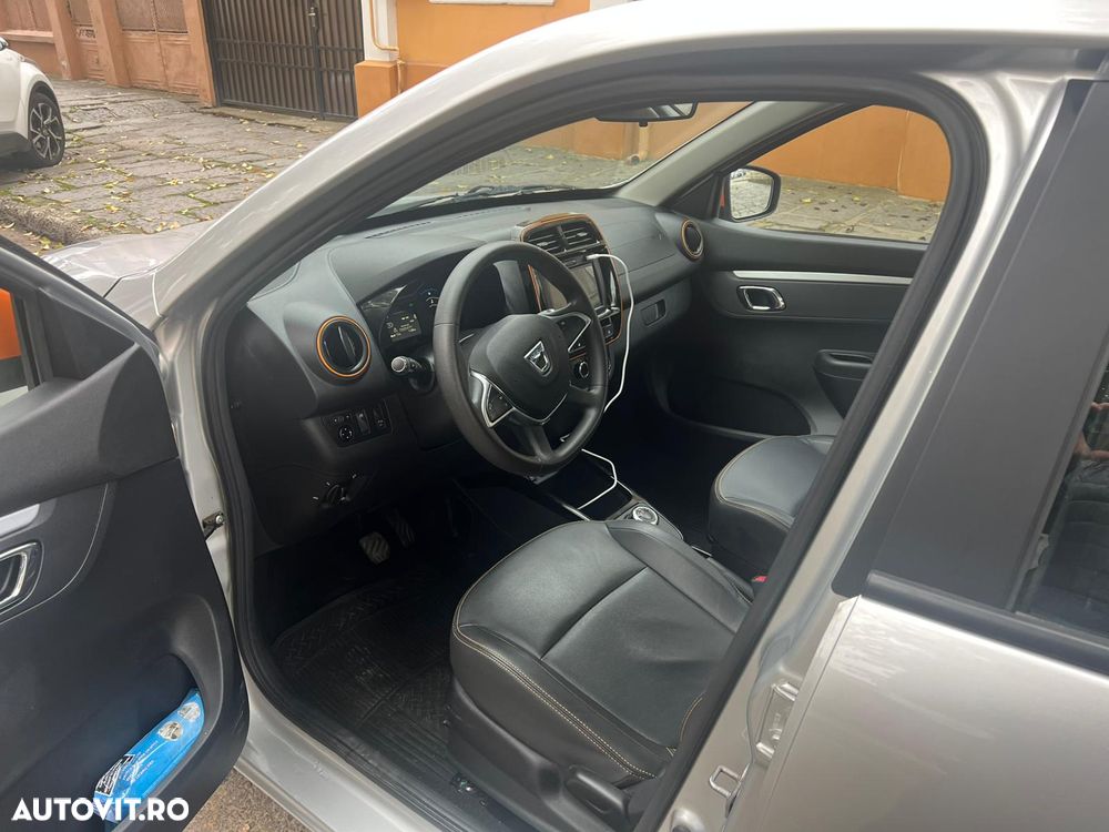 Dacia Spring Expression - 6