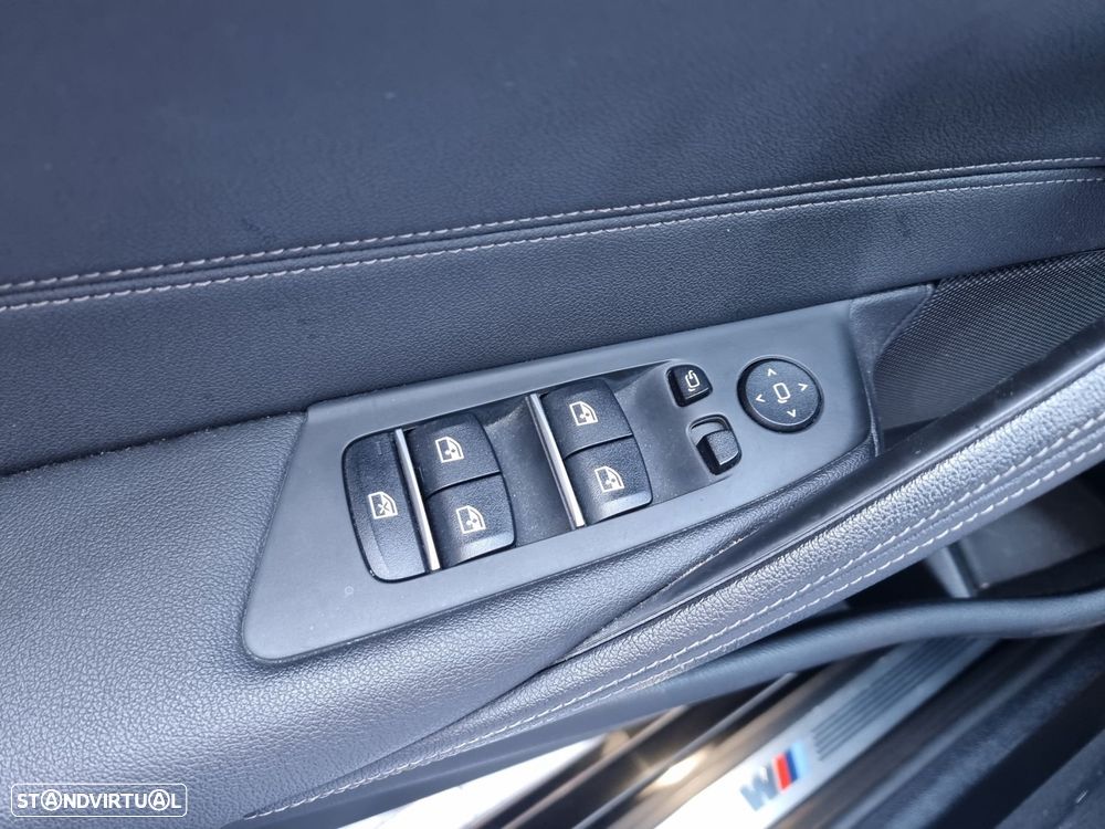 BMW 520 d Pack Desportivo M Auto - 26