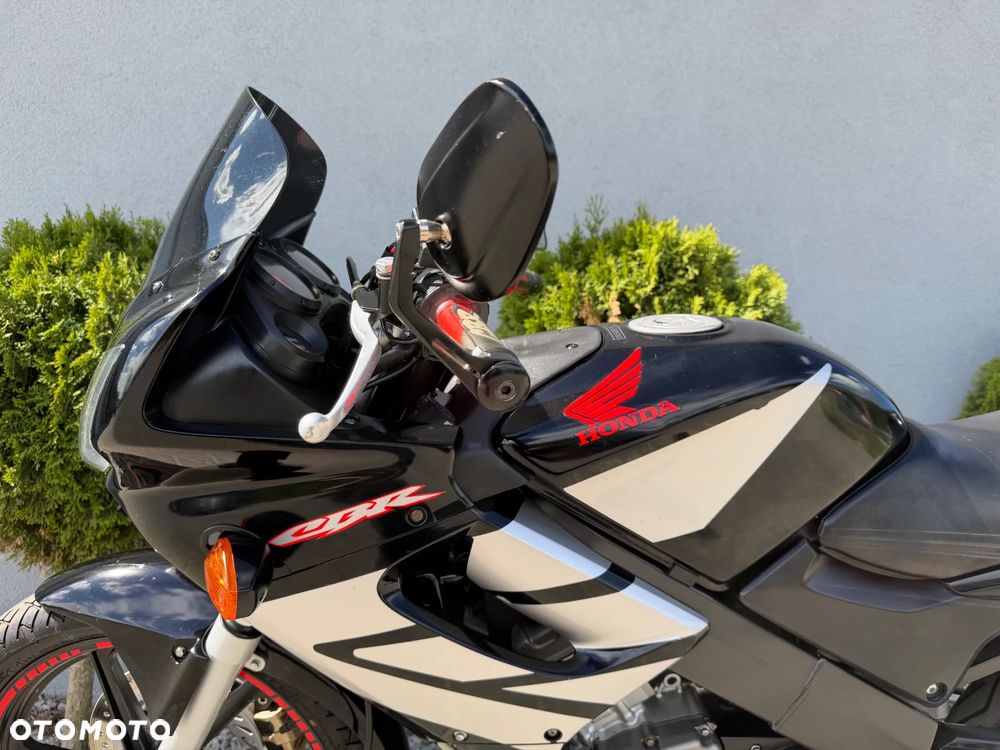 Honda CBR - 39