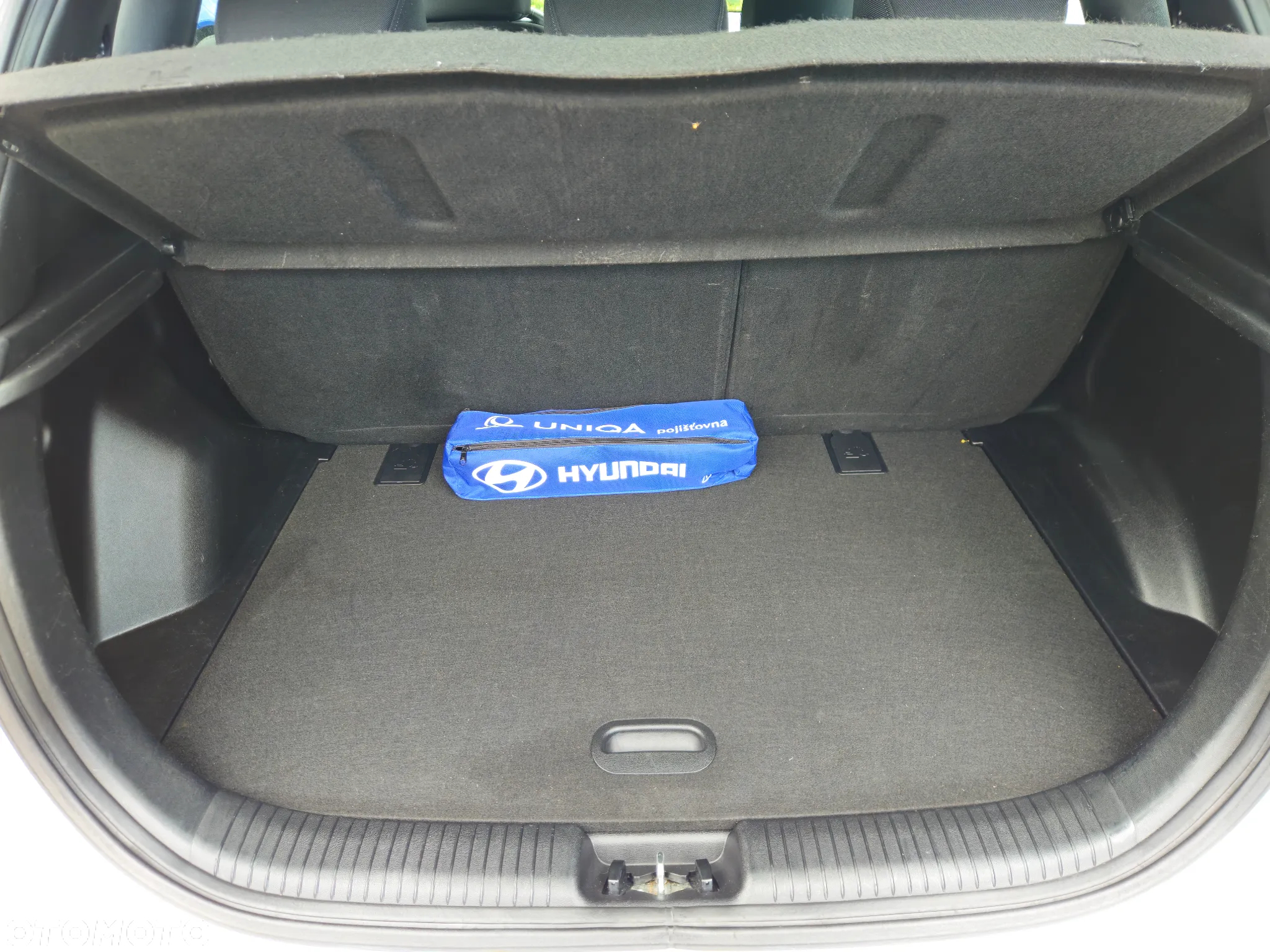 Hyundai ix20 1.4 blue Comfort - 16