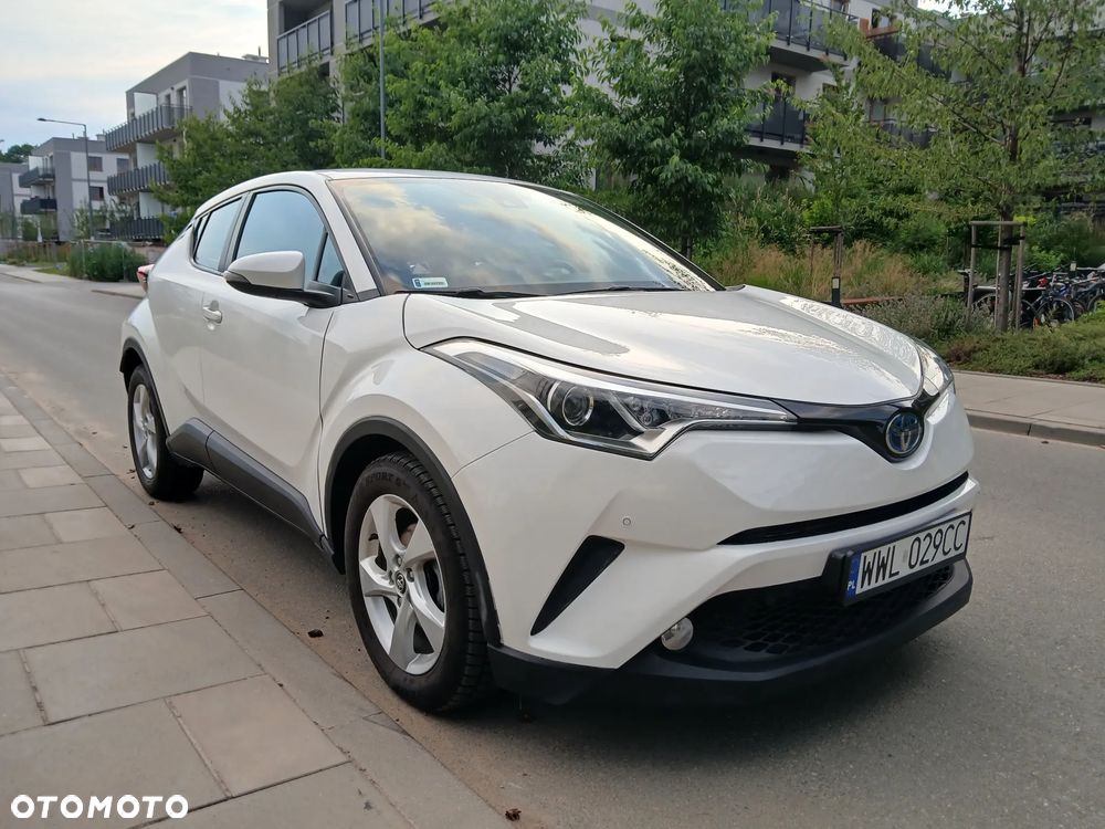 Toyota C-HR 1.8 Hybrid Dynamic - 1