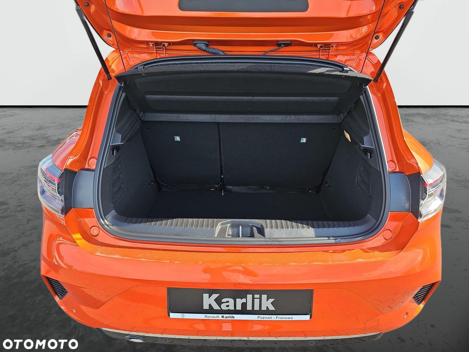 Renault Clio 1.0 TCe Techno - 25