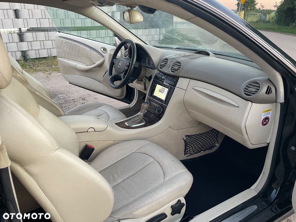 Mercedes-Benz CLK 320 CDI 7G-TRONIC Elegance - 16