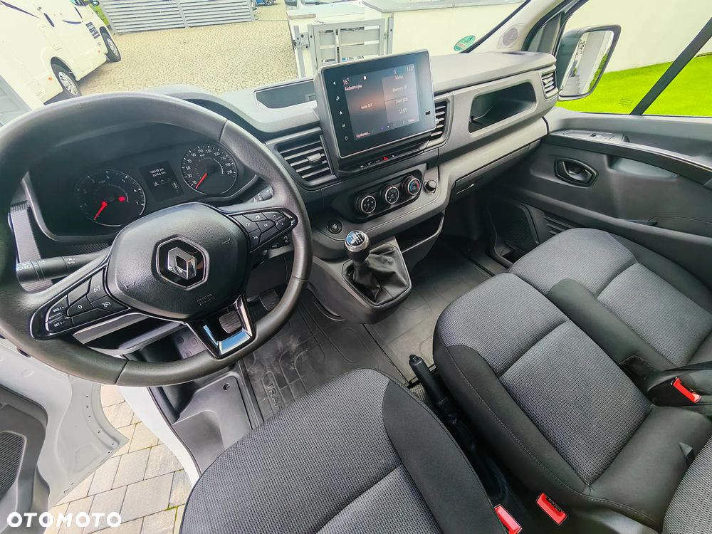 Renault Trafic - 20