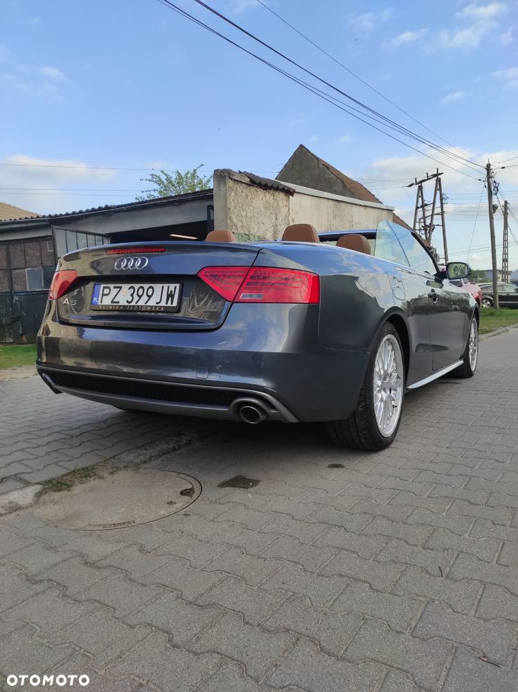Audi A5 Cabrio 3.0 TDI DPF quattro S tronic - 6