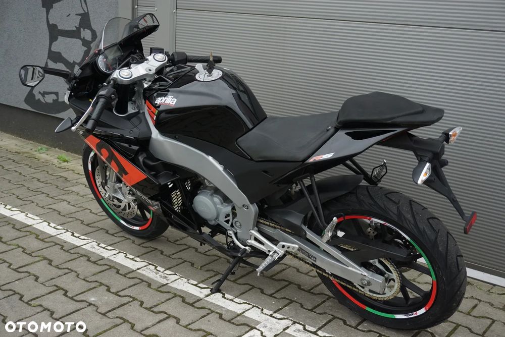 Aprilia RS - 12