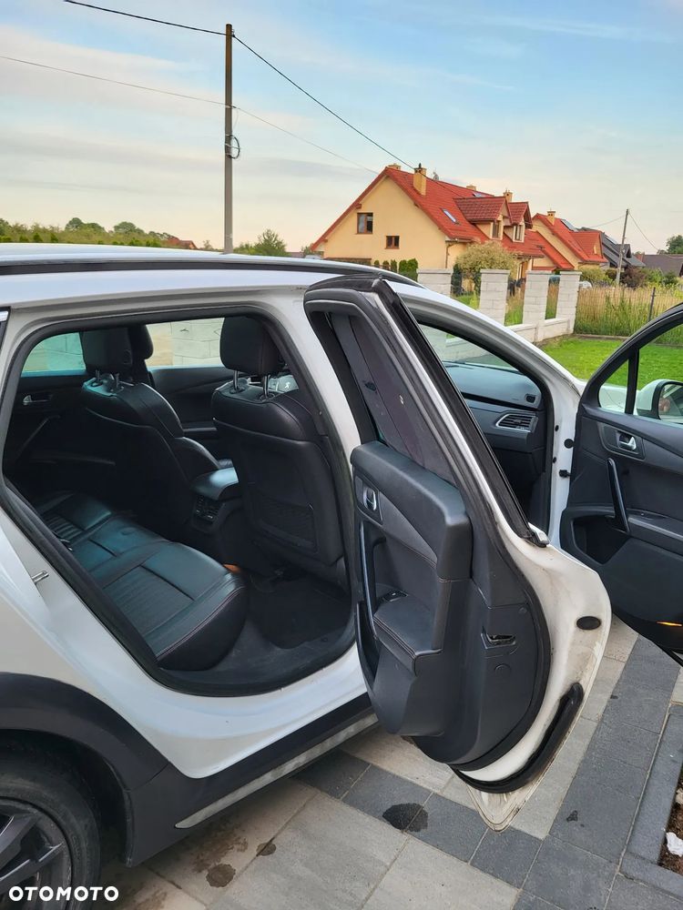 Peugeot 508 RXH 2.0 HDi HYbrid4 - 28