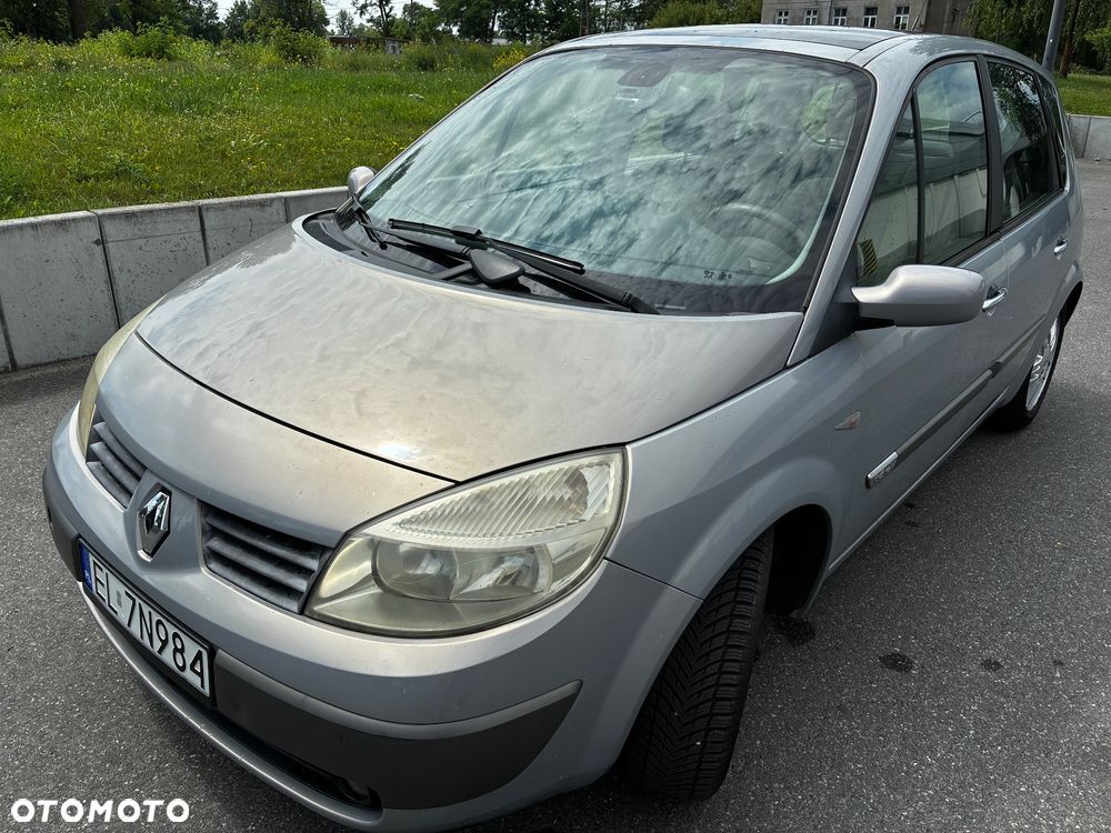 Renault Scenic - 1