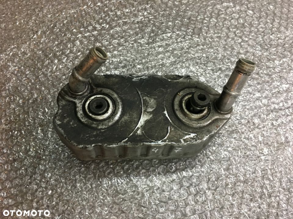 CHŁODNICZKA OLEJU VW NEW BEETLE I BORA 096409061H - 2