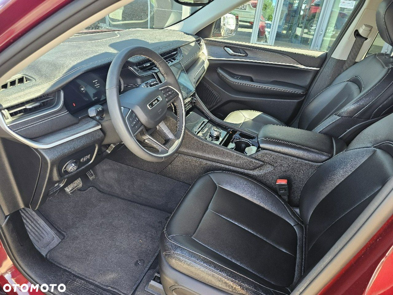 Jeep Grand Cherokee - 5