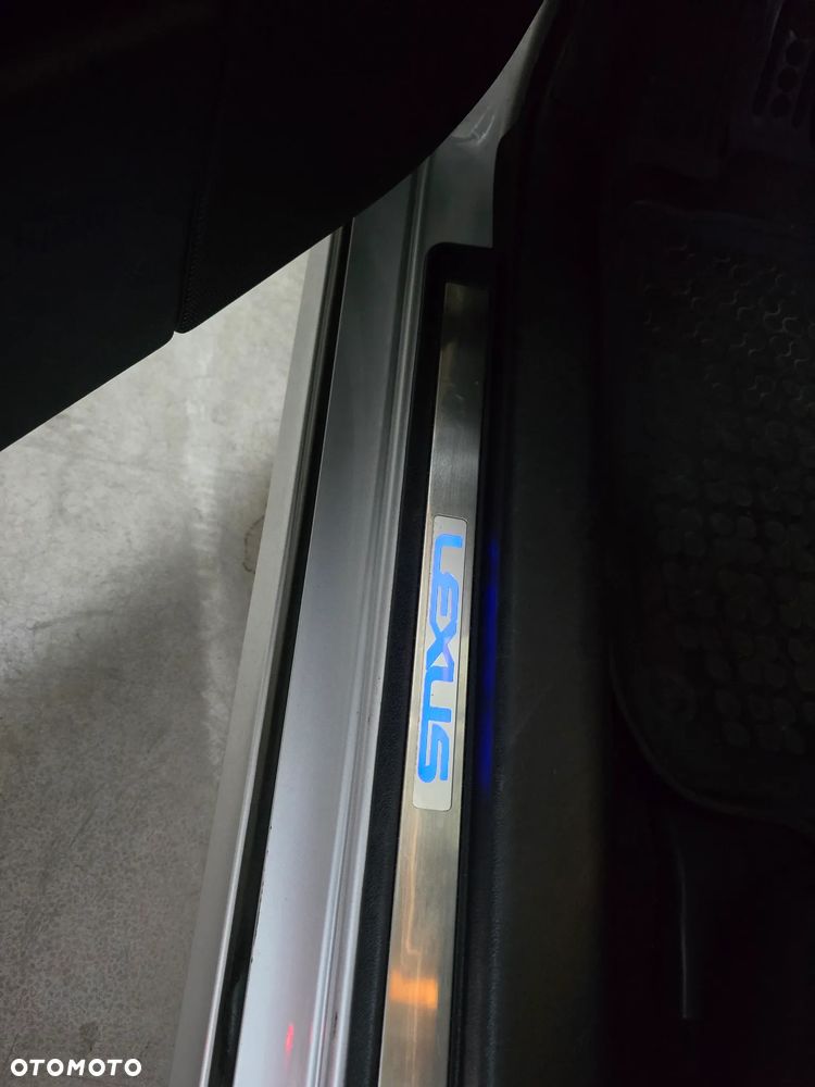 Lexus IS 250 Prestige - 24