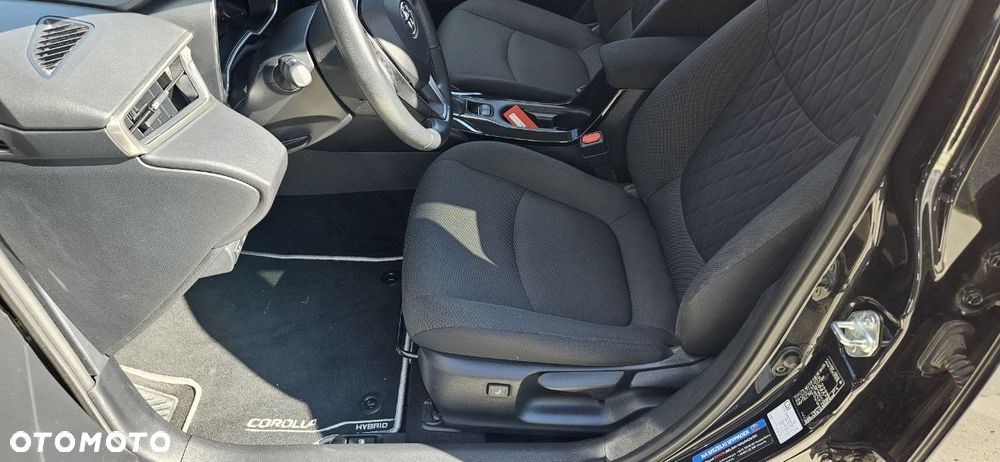 Toyota Corolla 1.8 Hybrid GPF Comfort - 24