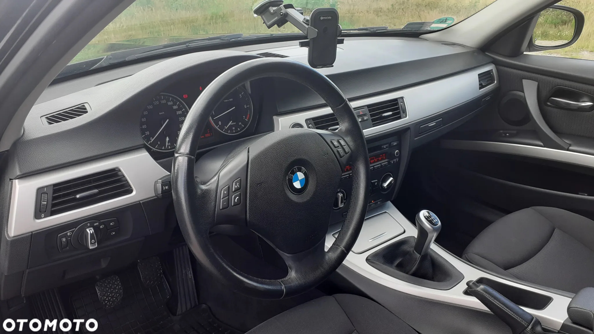 BMW Seria 3 318i - 7
