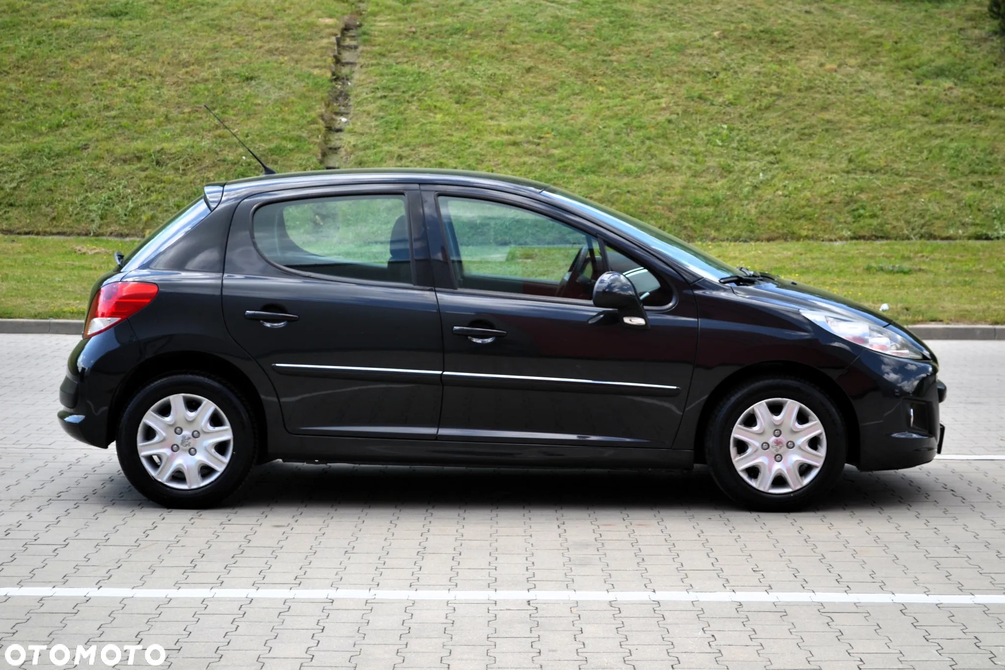 Peugeot 207 1.4 Sportium - 28