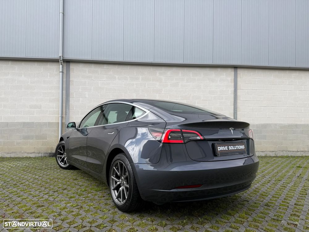 Tesla Model 3 Standard Range Plus RWD - 5