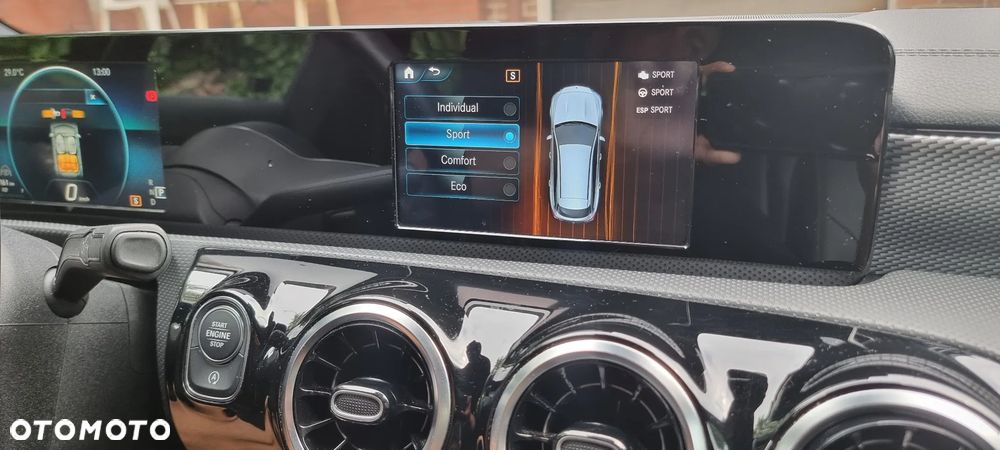 Mercedes-Benz CLA 220 d Progressive 8G-DCT - 29