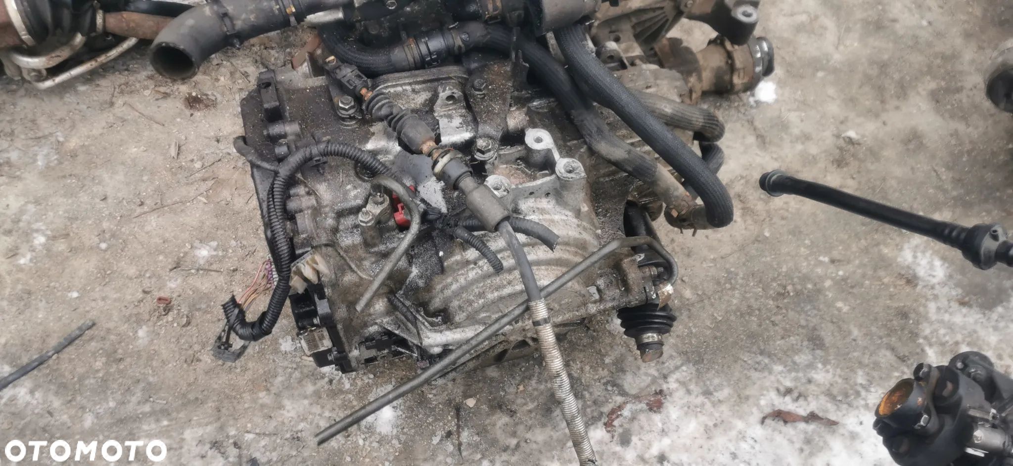 SKRZYNIA BIEGÓW OPEL ANTARA 2.2 AUTOMAT 24265070 - 1