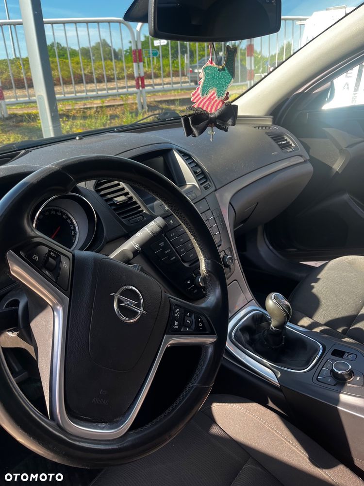 Opel Insignia 2.0 CDTI Edition - 10
