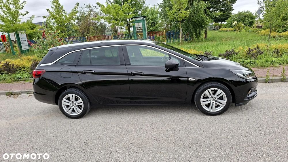 Opel Astra 1.6 D (CDTI) Start/Stop Business - 17