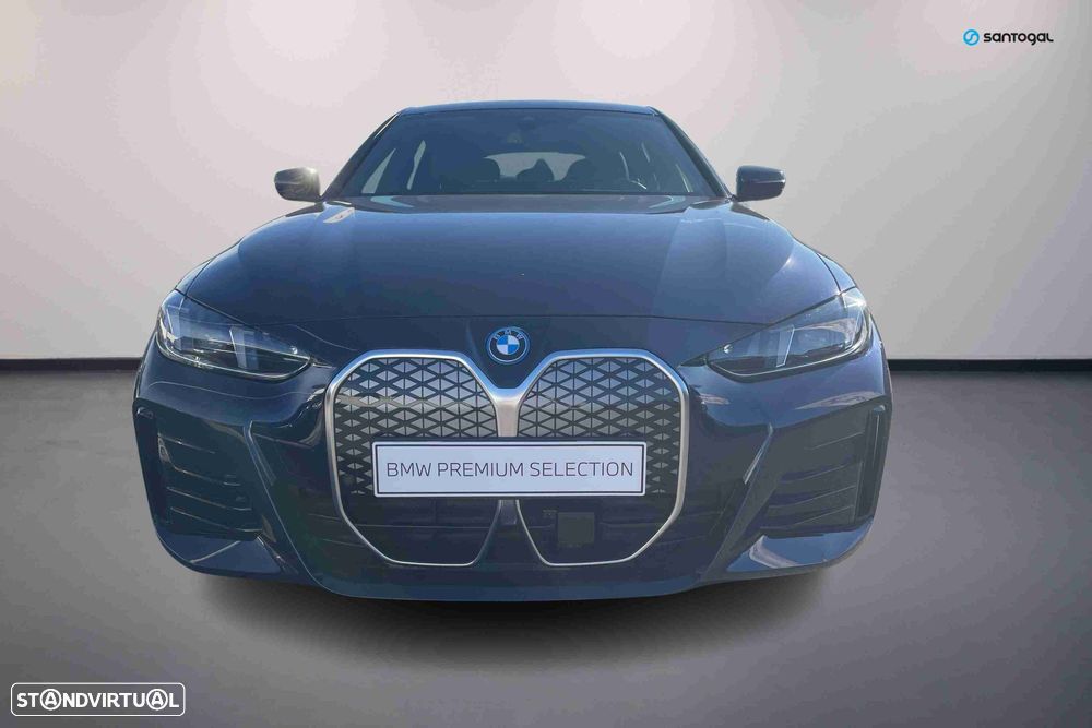 BMW i4 eDrive40 Pack Desportivo M - 3