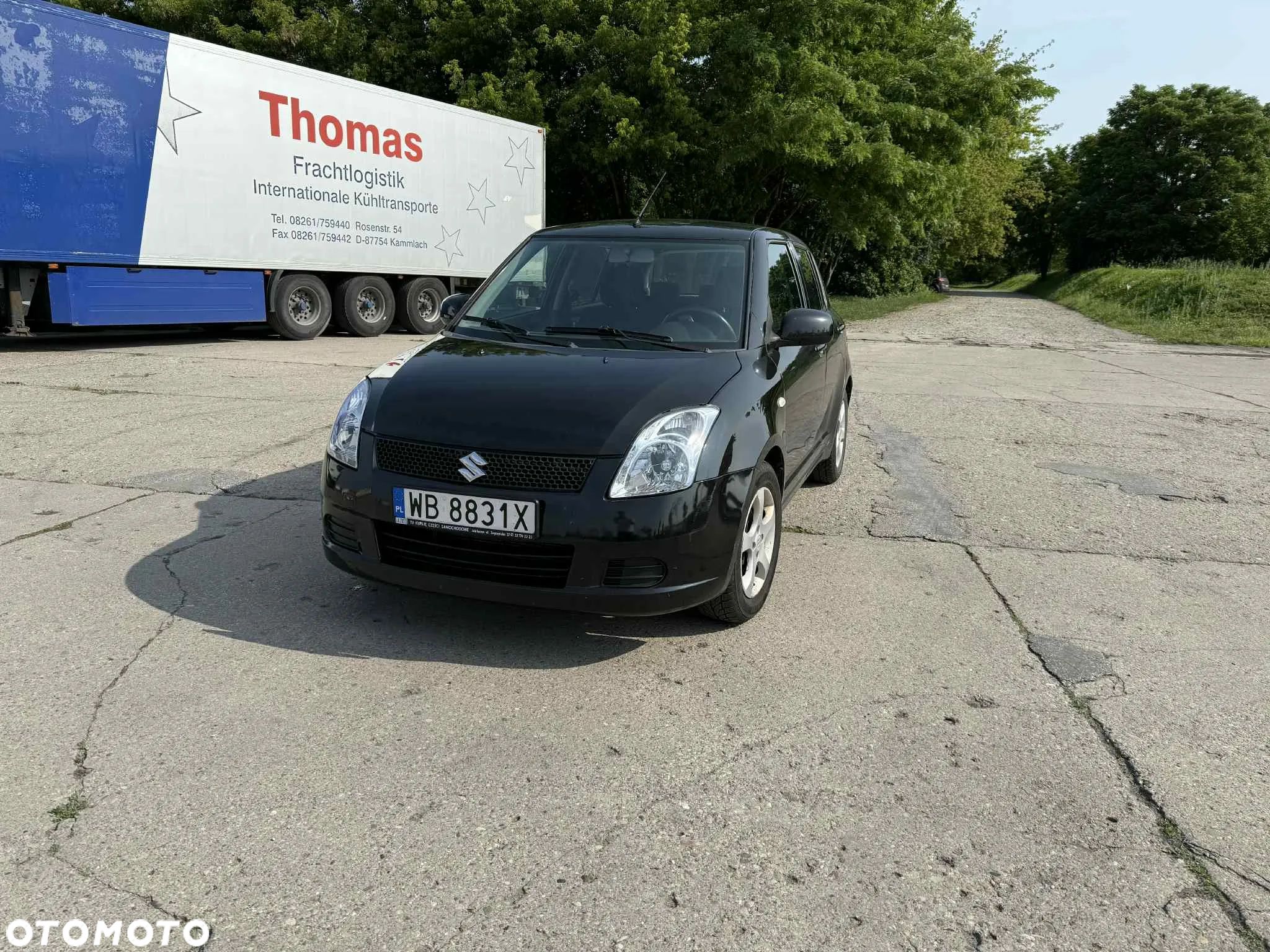 Suzuki Swift - 1